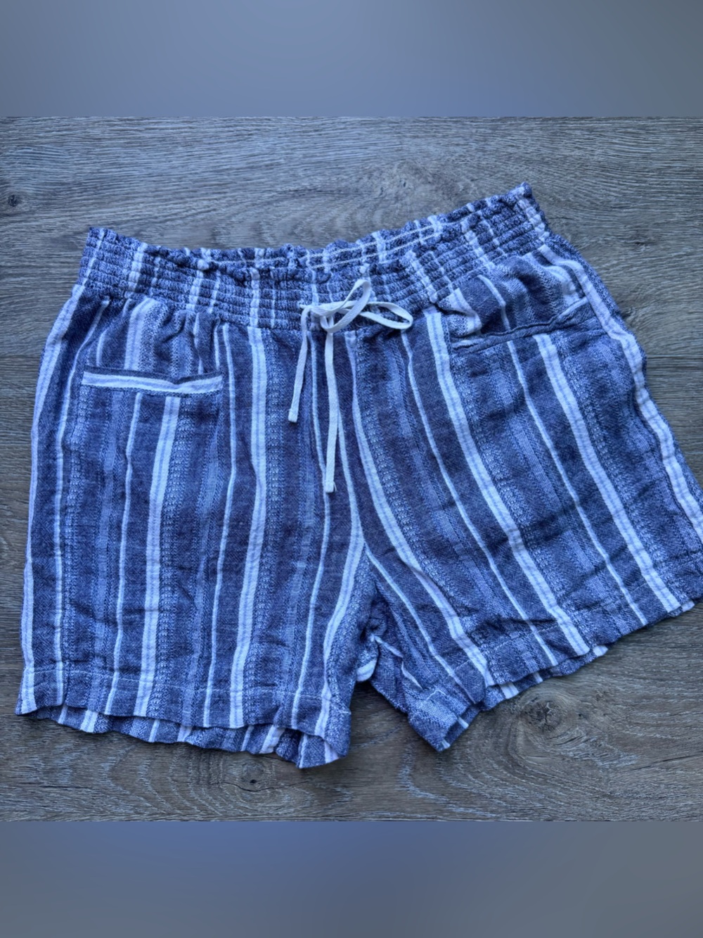 Linen Blend Pull On Short Blue Stripes size 10